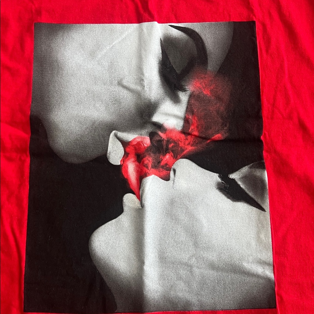 Popular Demand Graphic T-Shirt (RARE) - Picture 3 of 9